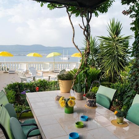 Villa Fjaba - By The Sea - With The Big Terraces & Great Sea View Trogir Exteriér fotografie