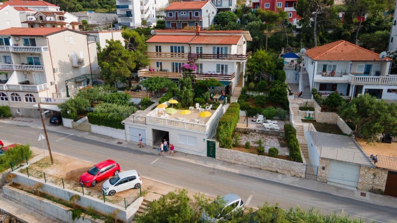 Villa Fjaba - By The Sea - With The Big Terraces & Great Sea View Trogir Exteriér fotografie