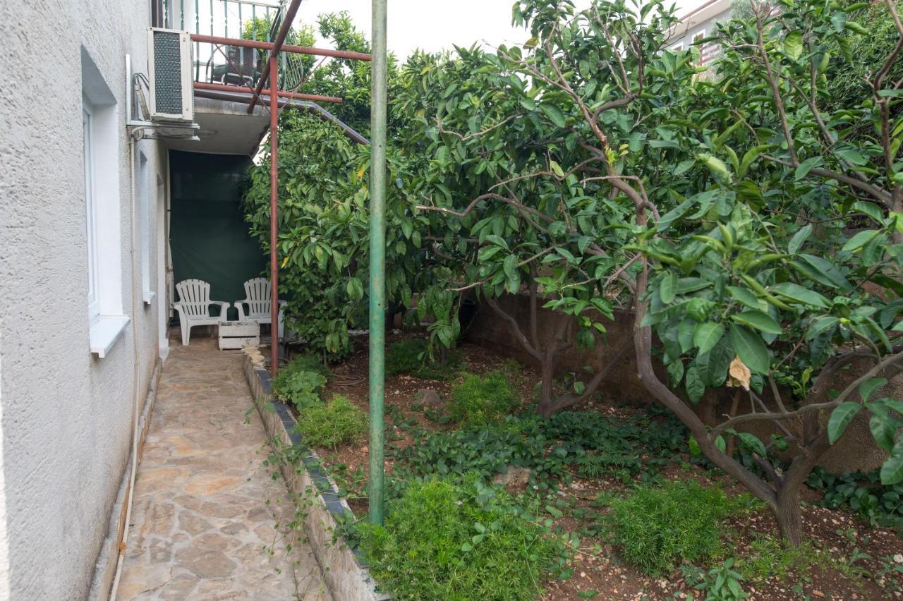 Villa Fjaba - By The Sea - With The Big Terraces & Great Sea View Trogir Exteriér fotografie