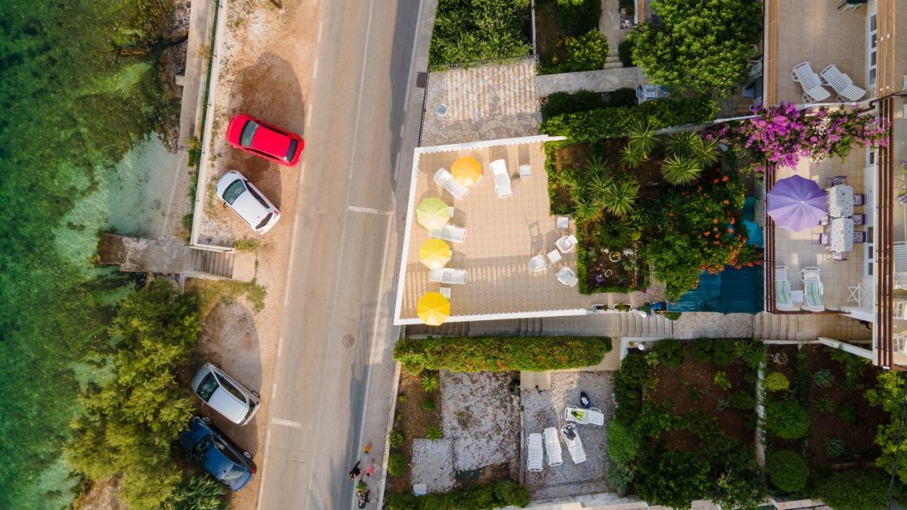 Villa Fjaba - By The Sea - With The Big Terraces & Great Sea View Trogir Exteriér fotografie