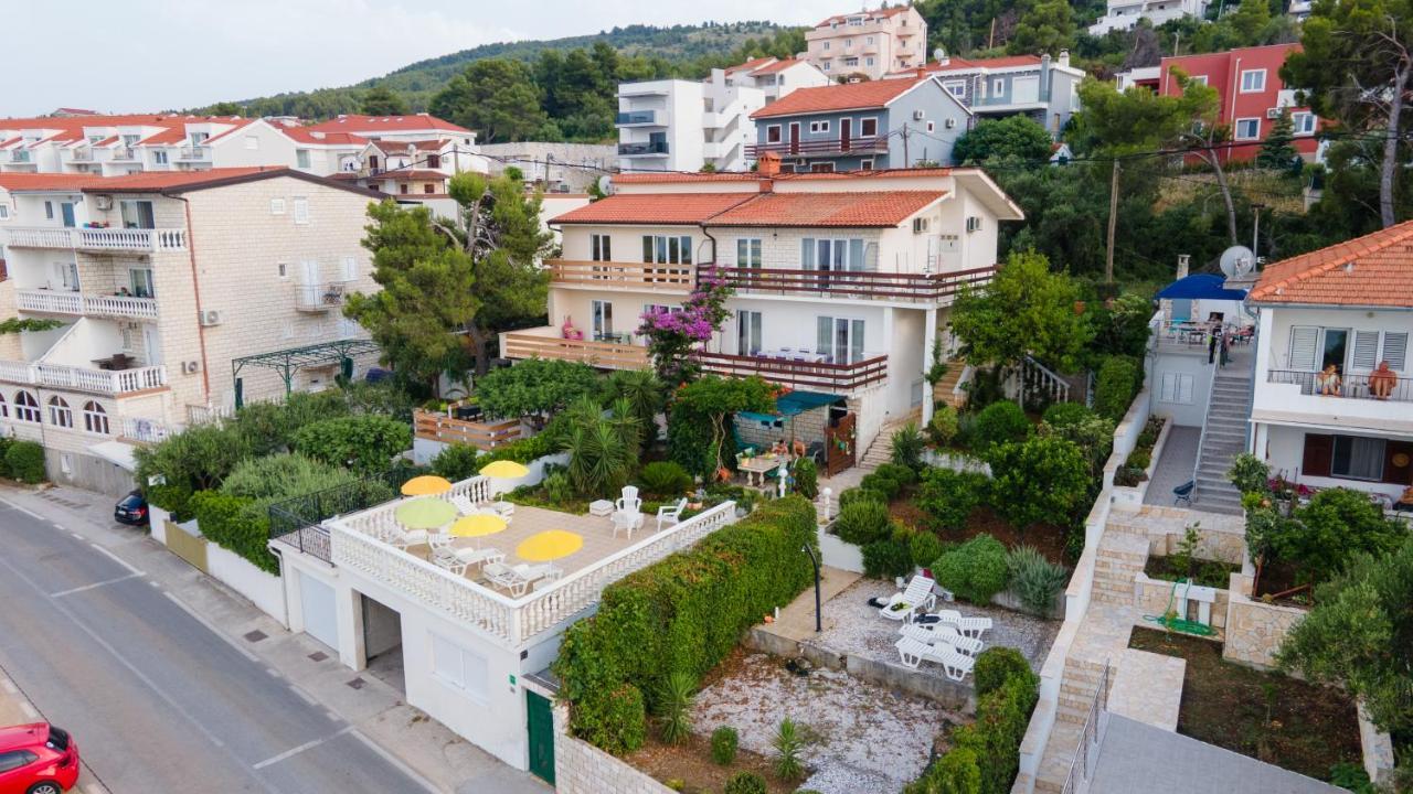 Villa Fjaba - By The Sea - With The Big Terraces & Great Sea View Trogir Exteriér fotografie