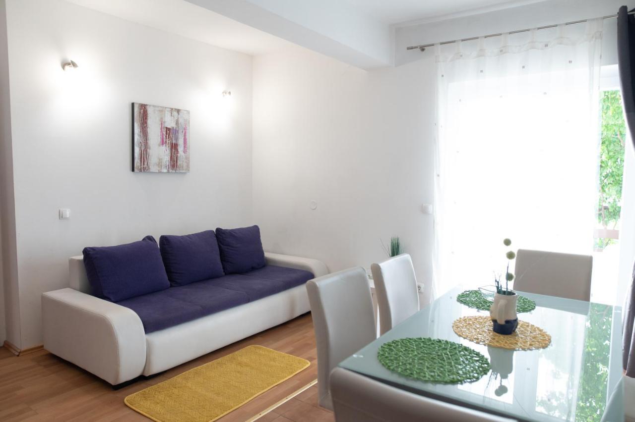 Villa Fjaba - By The Sea - With The Big Terraces & Great Sea View Trogir Exteriér fotografie
