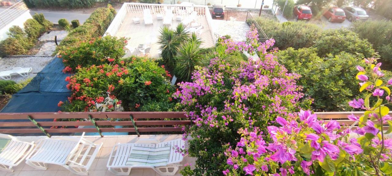 Villa Fjaba - By The Sea - With The Big Terraces & Great Sea View Trogir Exteriér fotografie